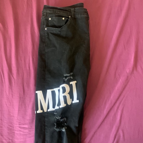 they were worn once. If you want to negotiate any prices let me know!